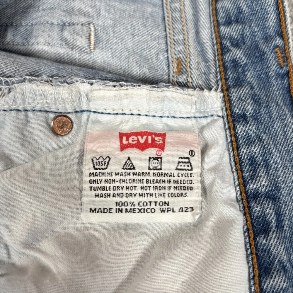 Vintage Levis 501 Jeans Men 34x32 Original Fit Light Wash Blue Denim Cotton 1999